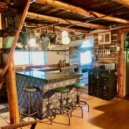 Chalet En Bois Rond Mauricie Saint-Alexis-des-Monts Ngoại thất bức ảnh